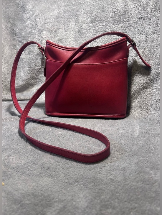 Coach 90s Mambo Bucket Bag - Picture 2 of 9